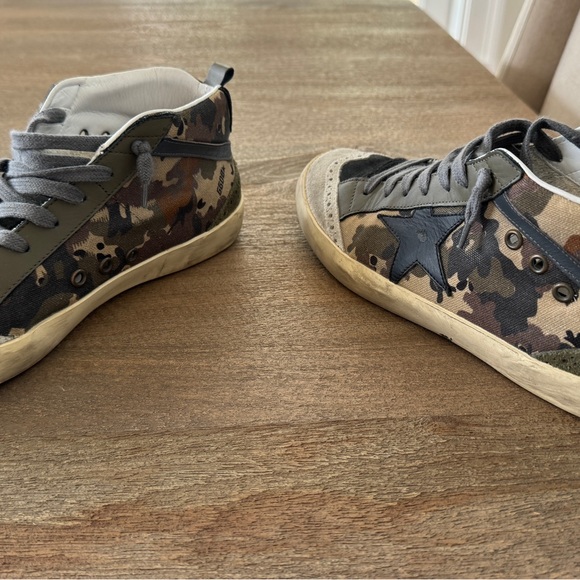 Golden Goose Camo High-Top Sneakers- Authentic - Picture 4 of 12